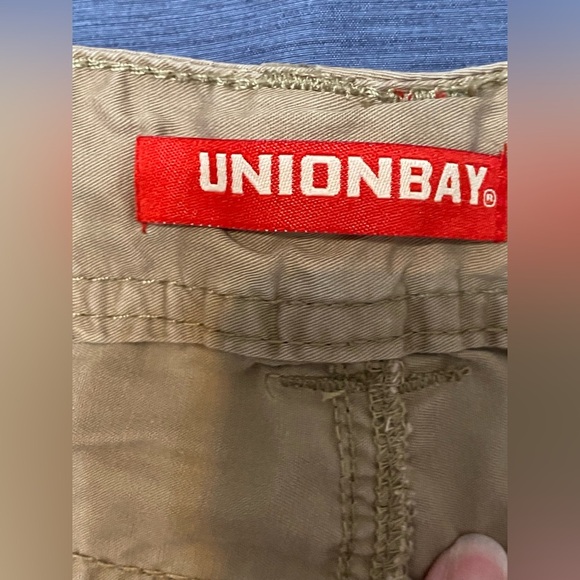 UnionBay Tan Cargo Shorts size 13 juniors / women’s - Picture 3 of 5